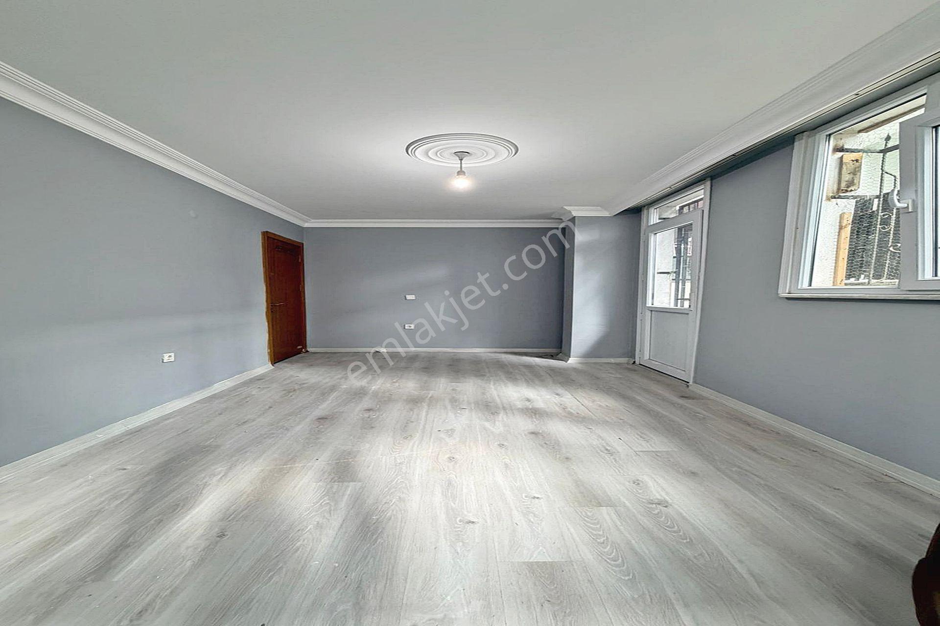 Bahçeşehir Lokasyonunda Köşe Başı Satılık 3+1 Daire - Görsel 20