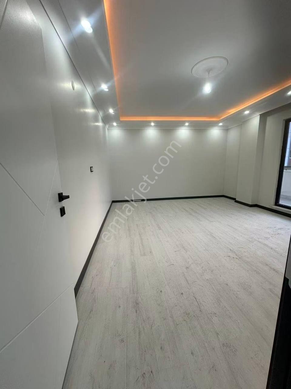 Viaport Venezia Metroya Yakın 2+1 Yeni Binada Kiralık Daire Sahibinden Kiralıktır - Görsel 4