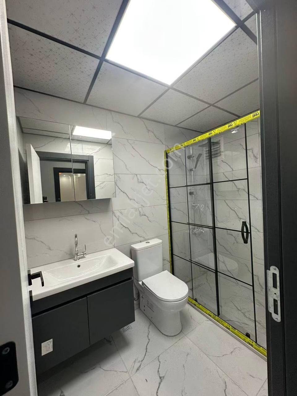 Viaport Venezia Metroya Yakın 2+1 Yeni Binada Kiralık Daire Sahibinden Kiralıktır - Görsel 15