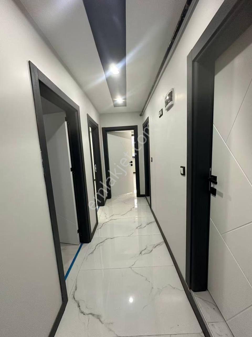 Viaport Venezia Metroya Yakın 2+1 Yeni Binada Kiralık Daire Sahibinden Kiralıktır - Görsel 10