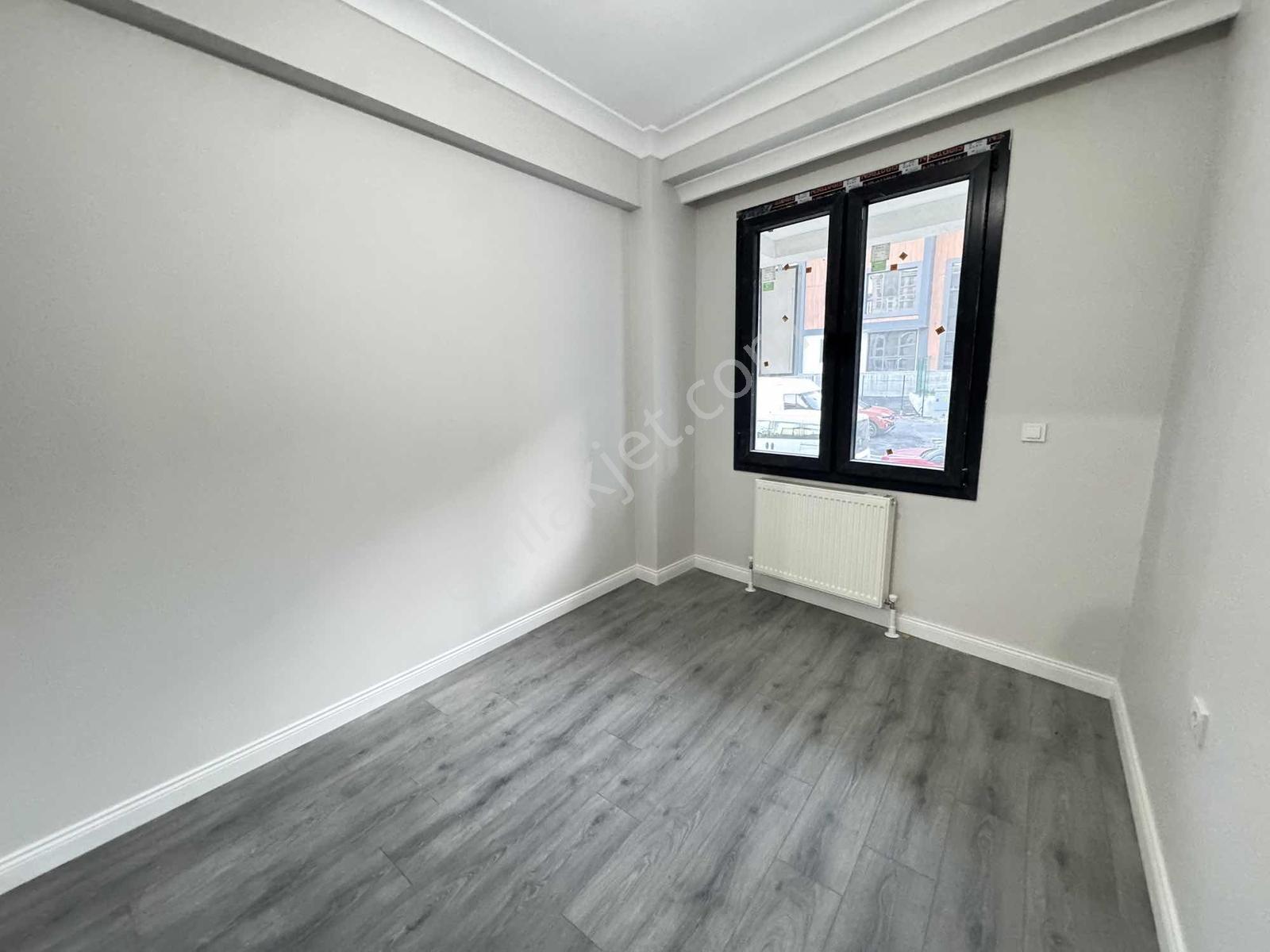 Acil!! Kirazlı'da Kapalı Otoparklı 2+1 Oturuma Hazır 0 Daire - Görsel 5