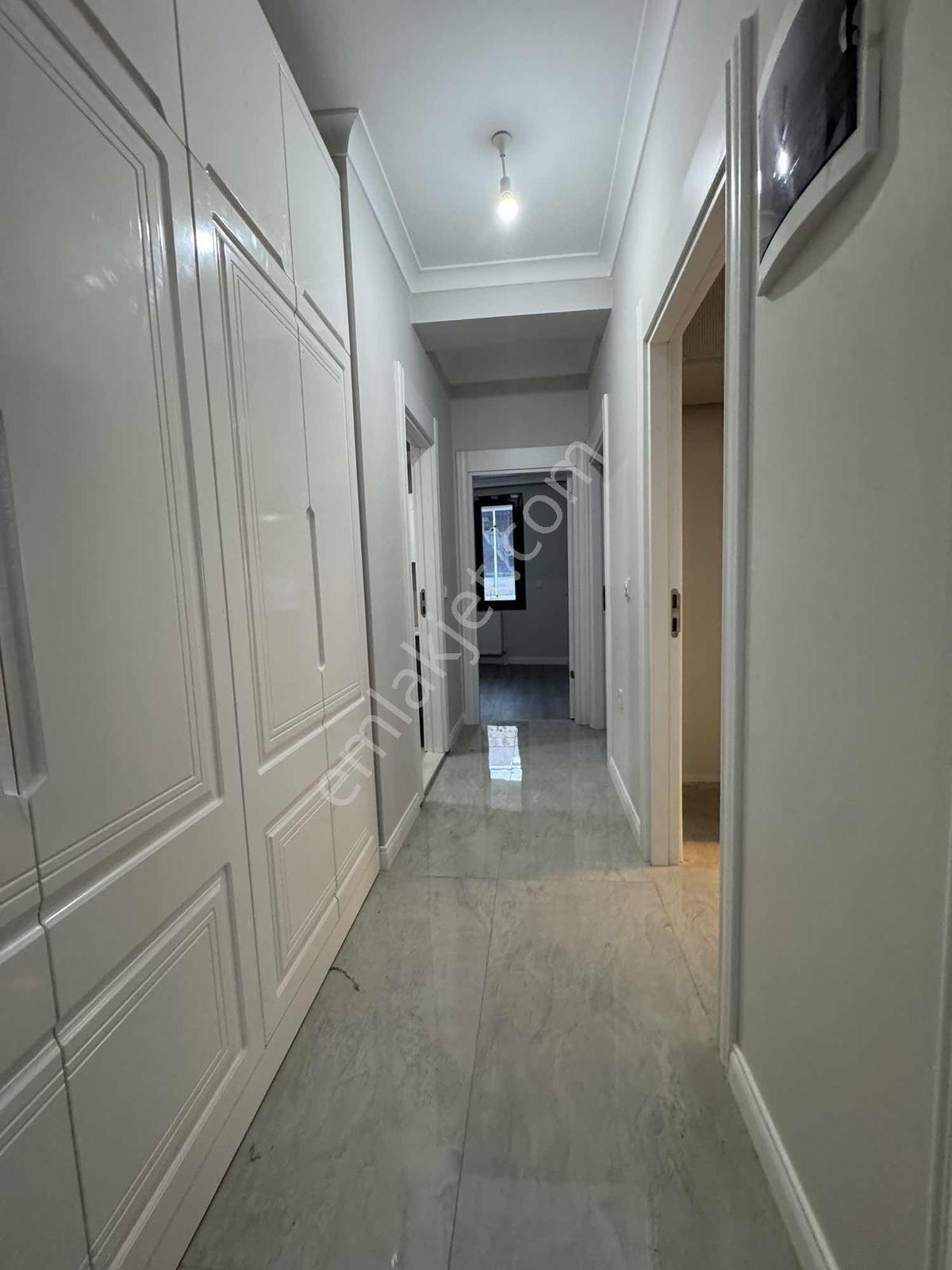 Acil!! Kirazlı'da Kapalı Otoparklı 2+1 Oturuma Hazır 0 Daire - Görsel 17