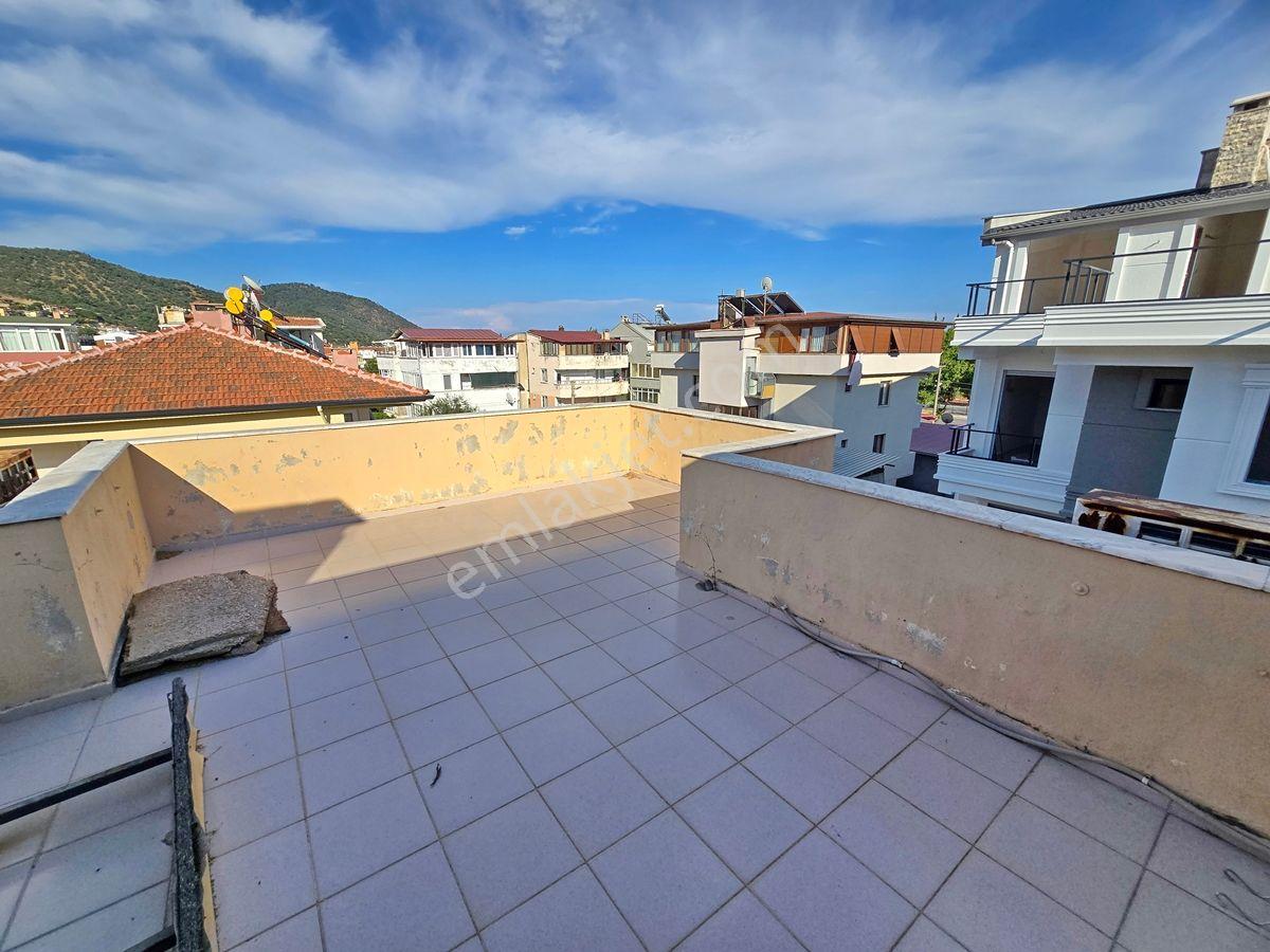 Altınoluk Kiralık Daire | Eşyalı | Klimalı | 3+1 | 2 Banyo - Görsel 25
