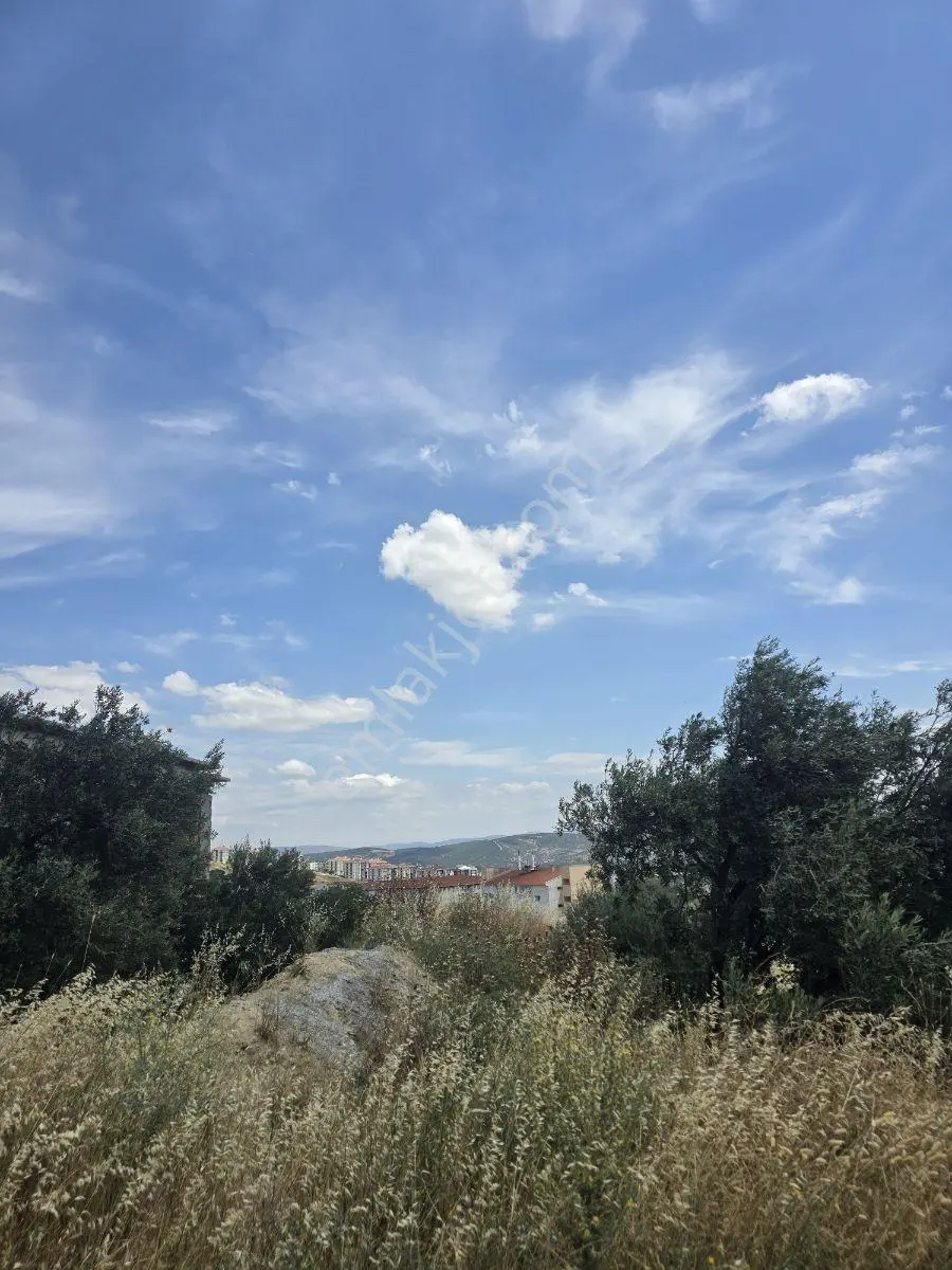 Bergama Villa Bölgesinde Satılık 320 M² Arsa - Görsel 2