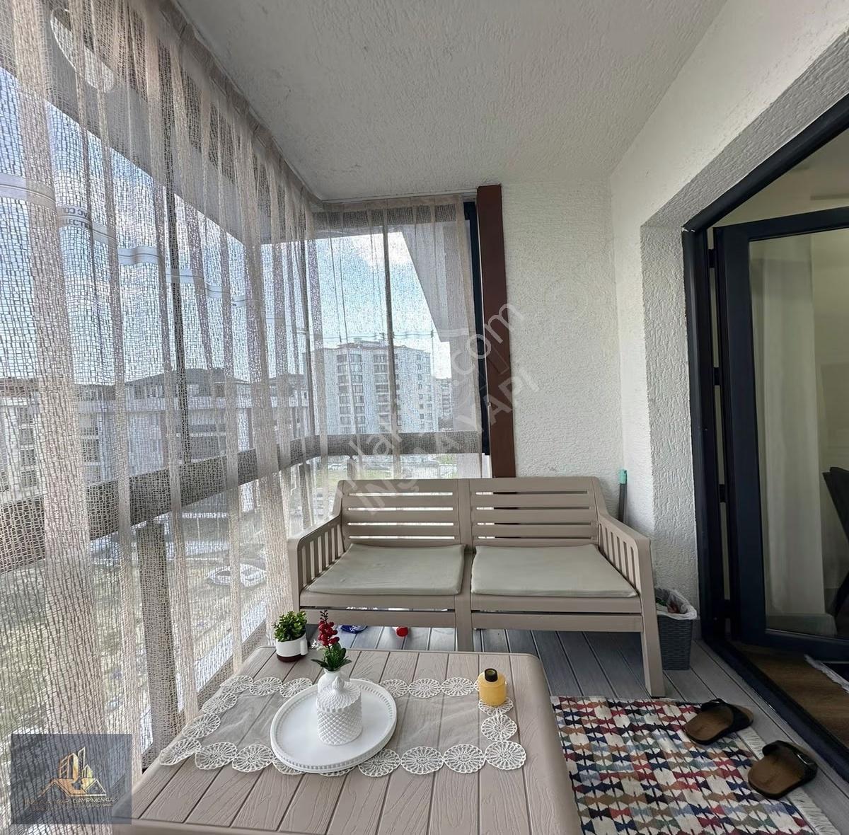 Beylikdüzü Kavaklı'da Satılık Deniz Manzaralı 5+2 Dubleks Daire - Görsel 12