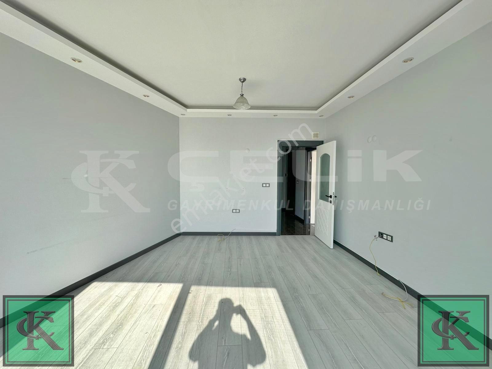 Çelik Emlaktan Paşakent Mah 2+0 Cadde Üzeri Kiralık Daire - Görsel 8