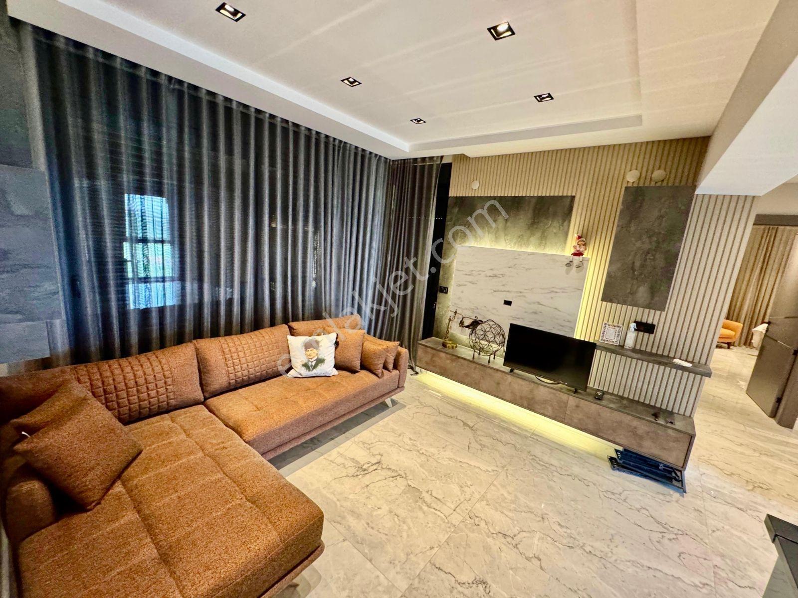 Altınkalede Havuzlu Yerden Isıtmalı 4+1 Lüks Villa Kiralık - Görsel 27