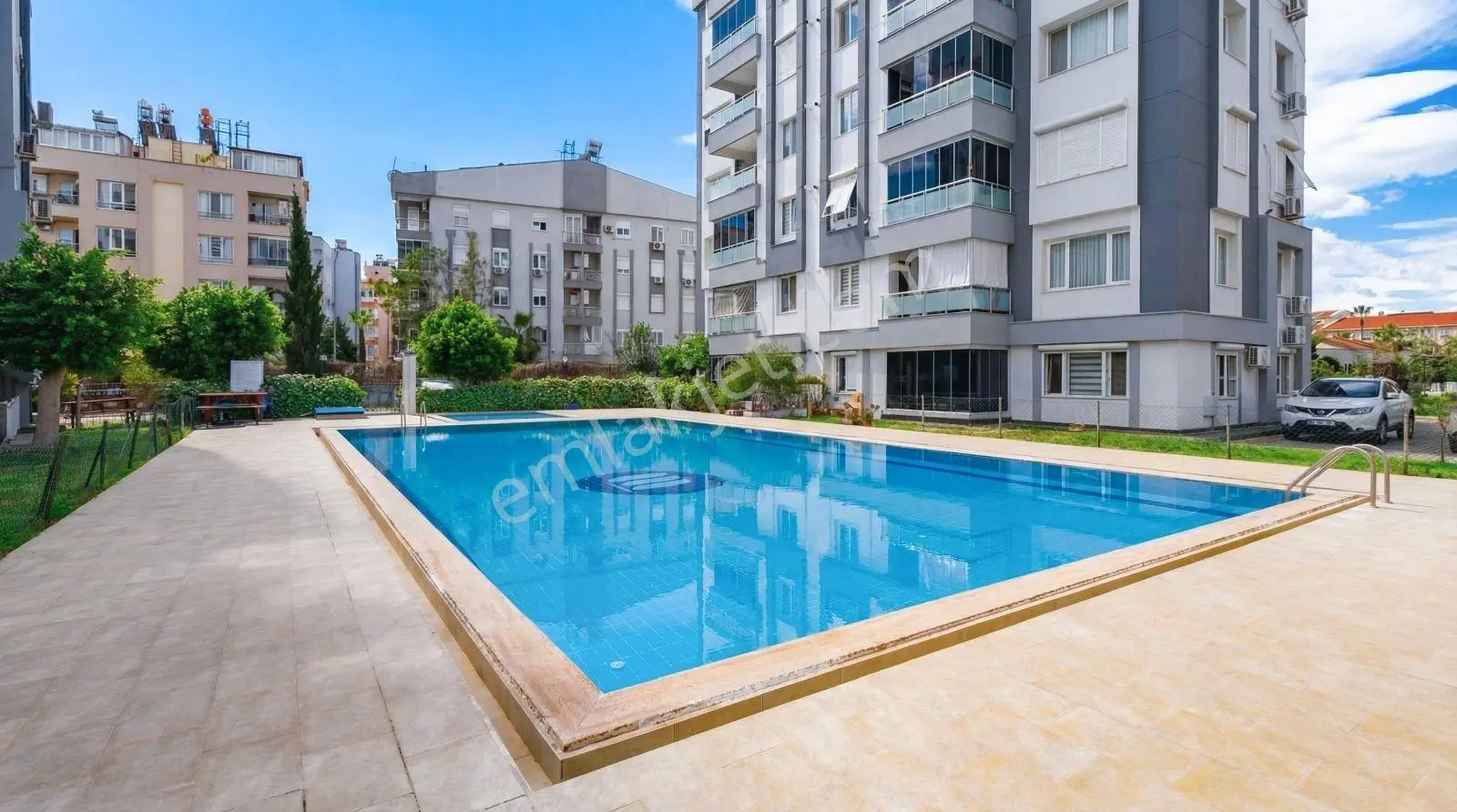 Muratpaşada Güvenlikli Havuzlu Sitede 3+1 Satılık Daire - Görsel 5