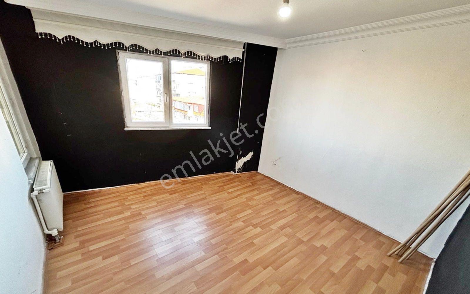 Arden Yapı'dan Belediye Meydanında Kombili Çift Balkonlu 3+1 Kiralık Daire - Görsel 12