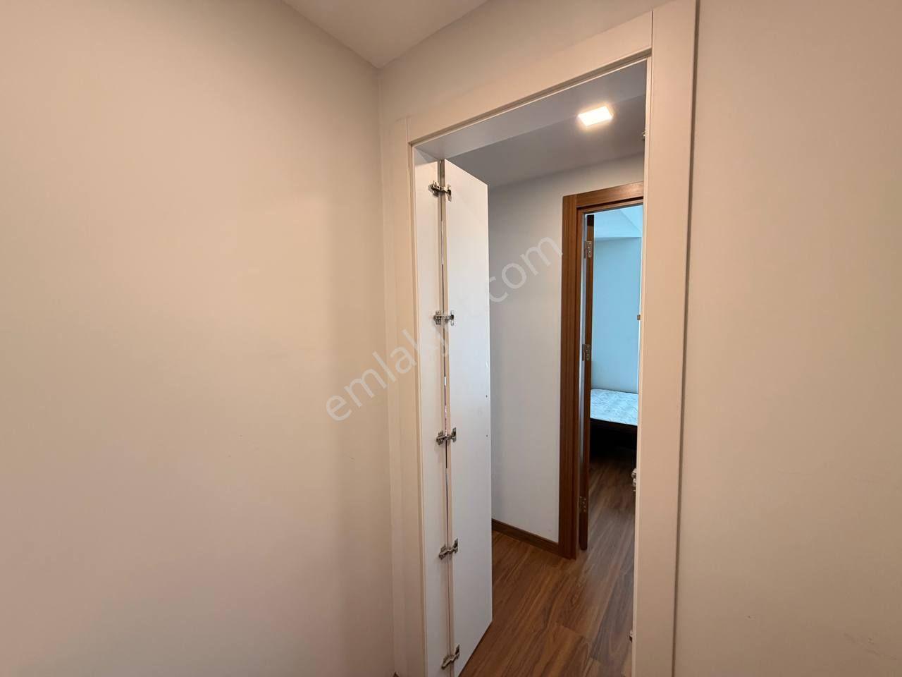 Baysaş İstanbul 216 Büyük Tip Eşyalı Kullanıma Hazır 1+1 Daire - Görsel 27