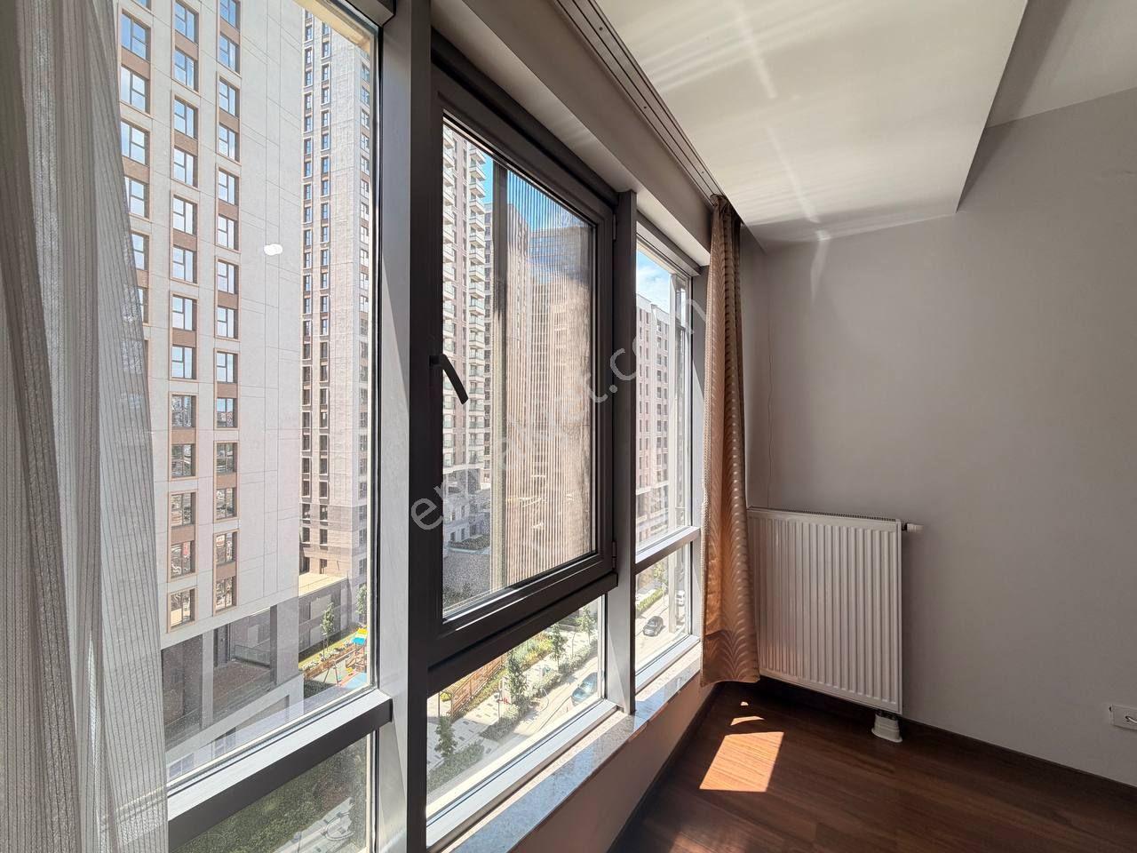Baysaş İstanbul 216 Büyük Tip Eşyalı Kullanıma Hazır 1+1 Daire - Görsel 14