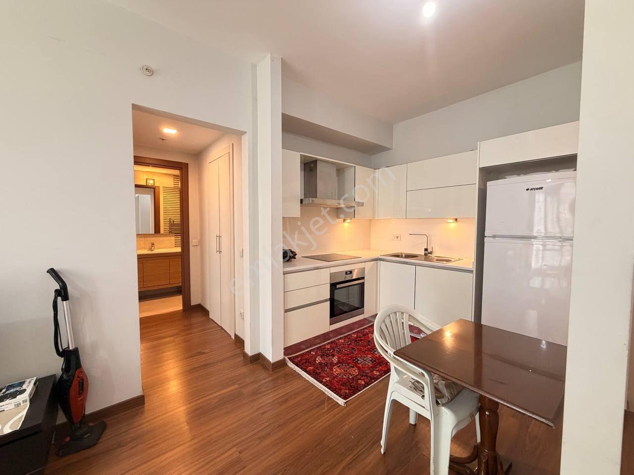 Baysaş İstanbul 216 Büyük Tip Eşyalı Kullanıma Hazır 1+1 Daire - Görsel 2