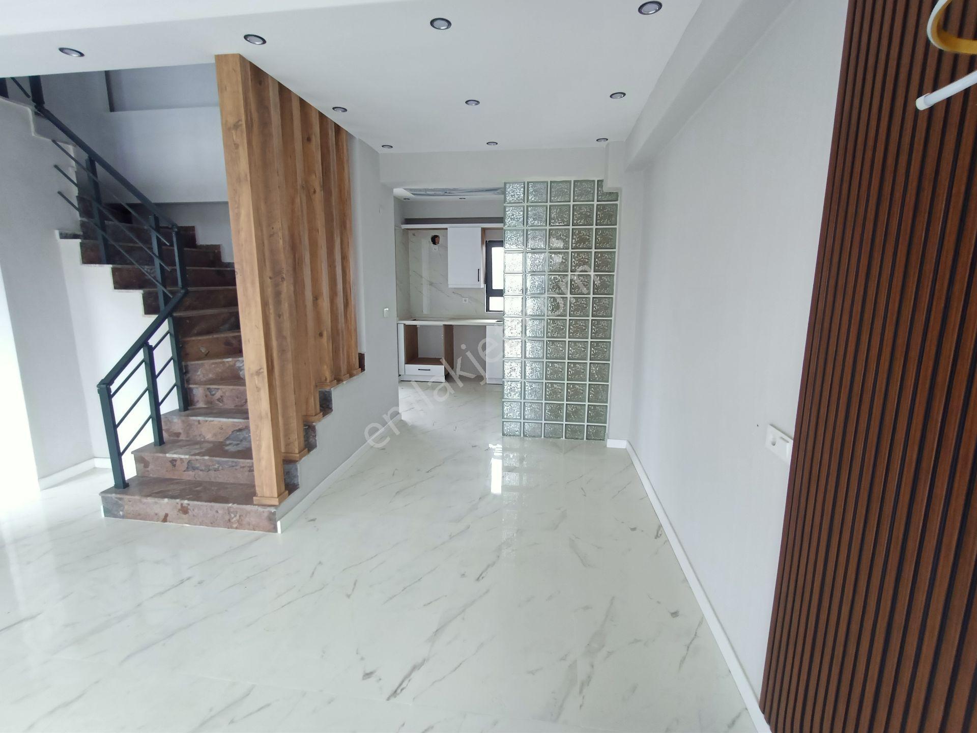 Kocaali Alandere Müstakil Havuzlu Denize Yakın Triplex Villa - Görsel 7