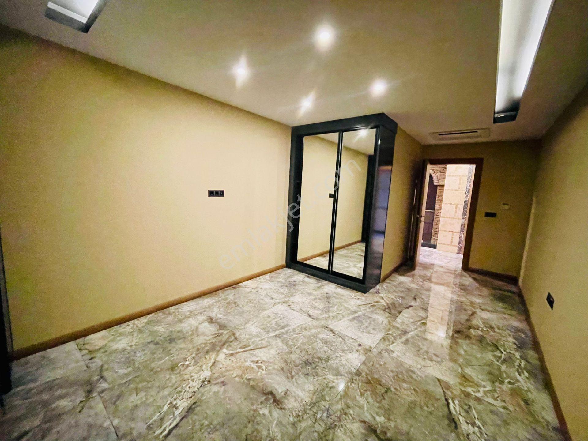 Kiralık!!! Marinada-sahıle Yakın-full Manzara-özel Havuz/otopark-900 M2 Bahçe-lüx-akıllı Ev-malikane - Görsel 27