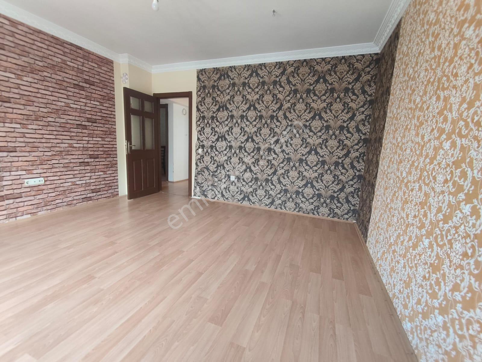 Yılmaz Gayrımenkulden 2 Ara Kat Cadde Üzerı Kıralık Daire - Görsel 24