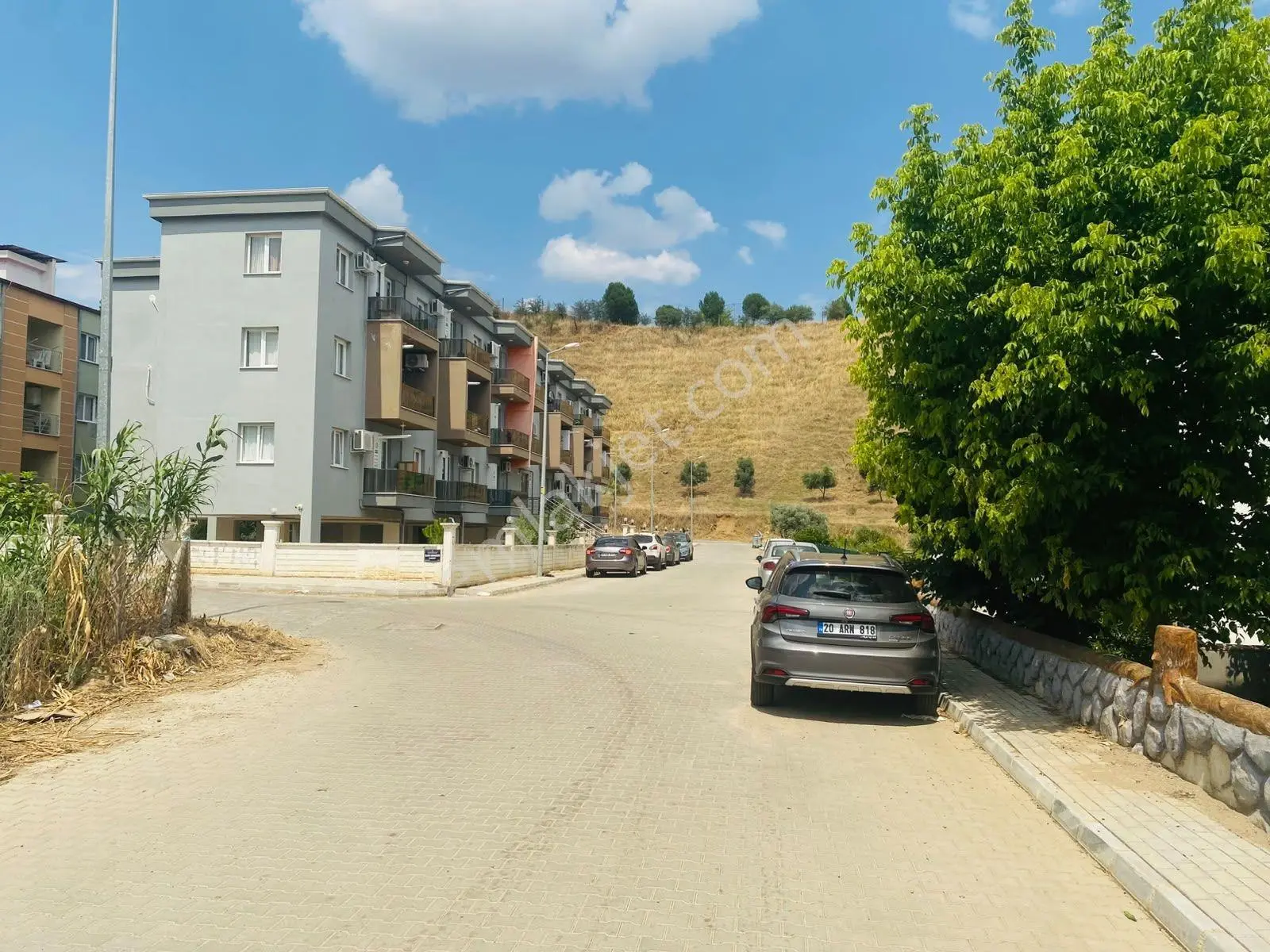 Geniş Balkonlu 1+1 Eşyalı Daire - Görsel 11