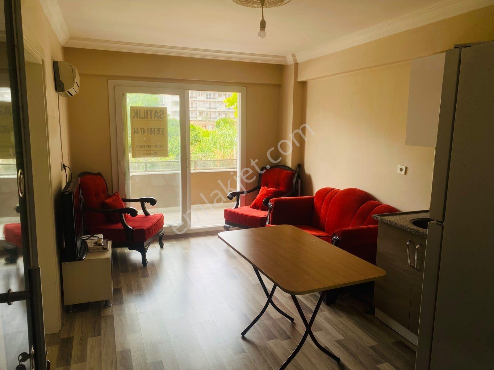 Geniş Balkonlu 1+1 Eşyalı Daire - Görsel 13