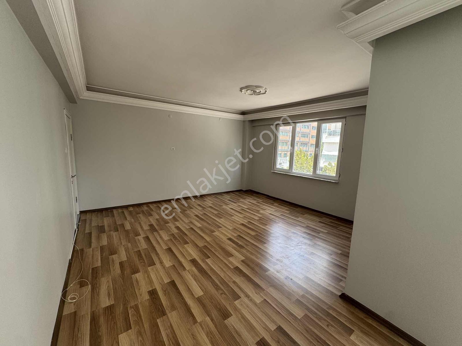 Bahçeşehir Koleji Ve Okanus Koleji Yakını Kiralık 3+1 Daire - Görsel 2