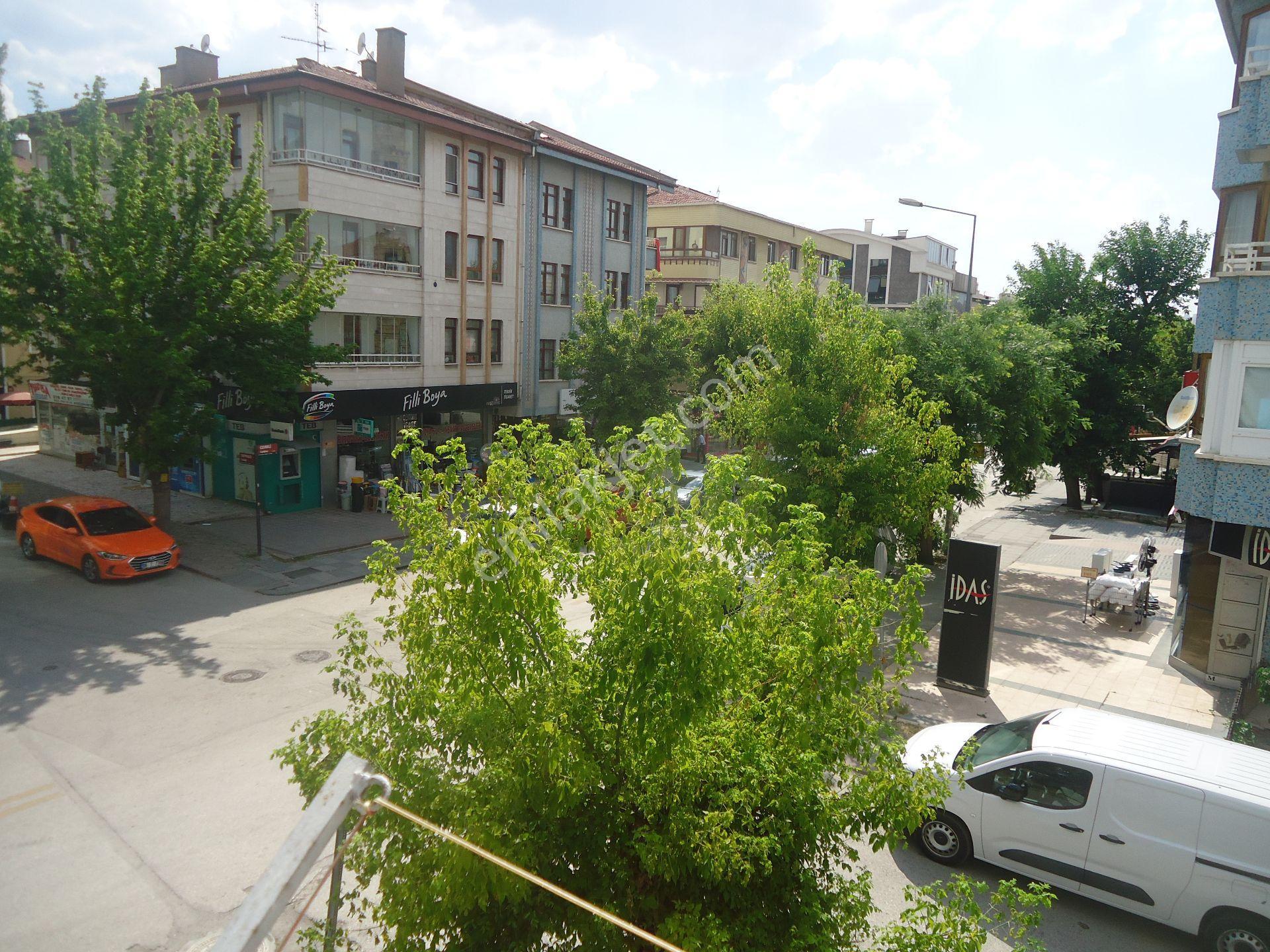 Aydınlıkevlerde 3+1 Kiralık Daire Gizem Emlaktan - Görsel 19