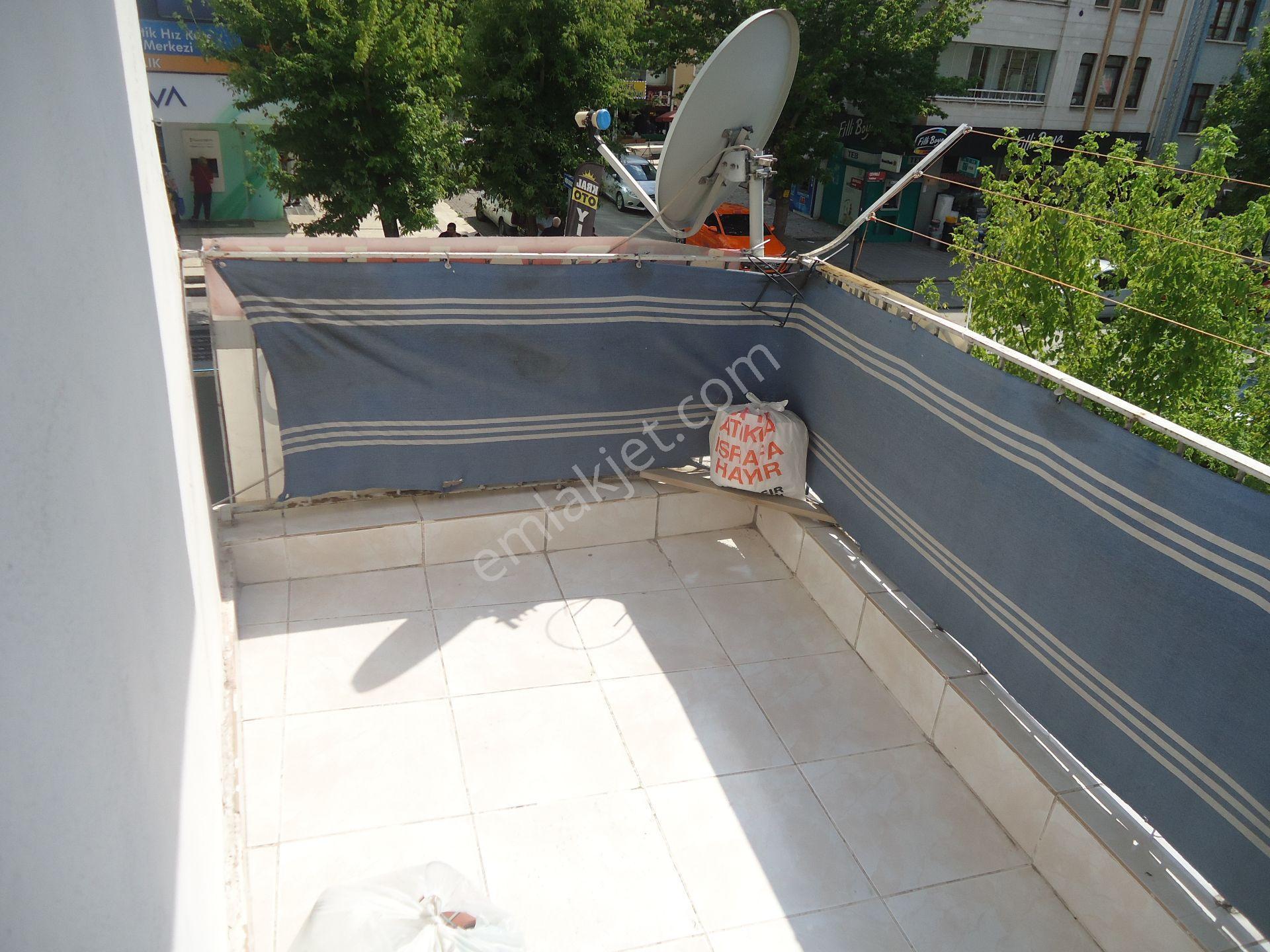 Aydınlıkevlerde 3+1 Kiralık Daire Gizem Emlaktan - Görsel 18