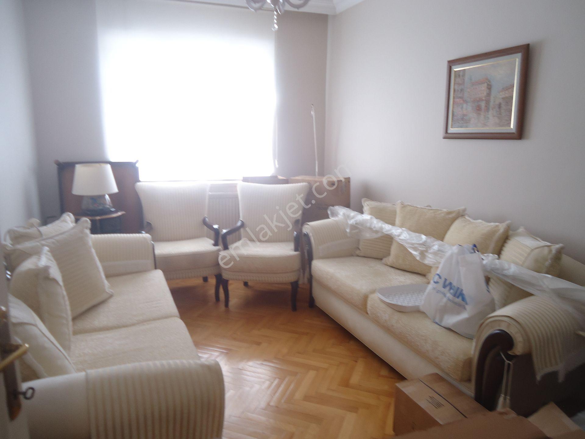 Aydınlıkevlerde 3+1 Kiralık Daire Gizem Emlaktan - Görsel 3