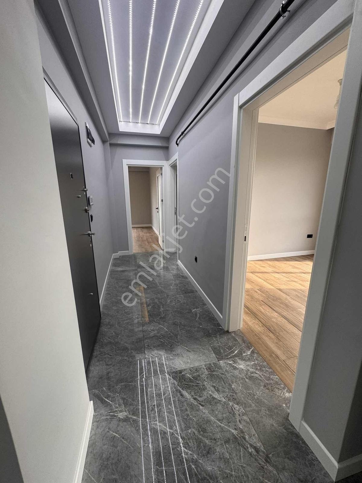 Çağ Emlak'tan Merkez Şeker Mah 324 M2 İçinde 3 Katlı 3 Daire - Görsel 2