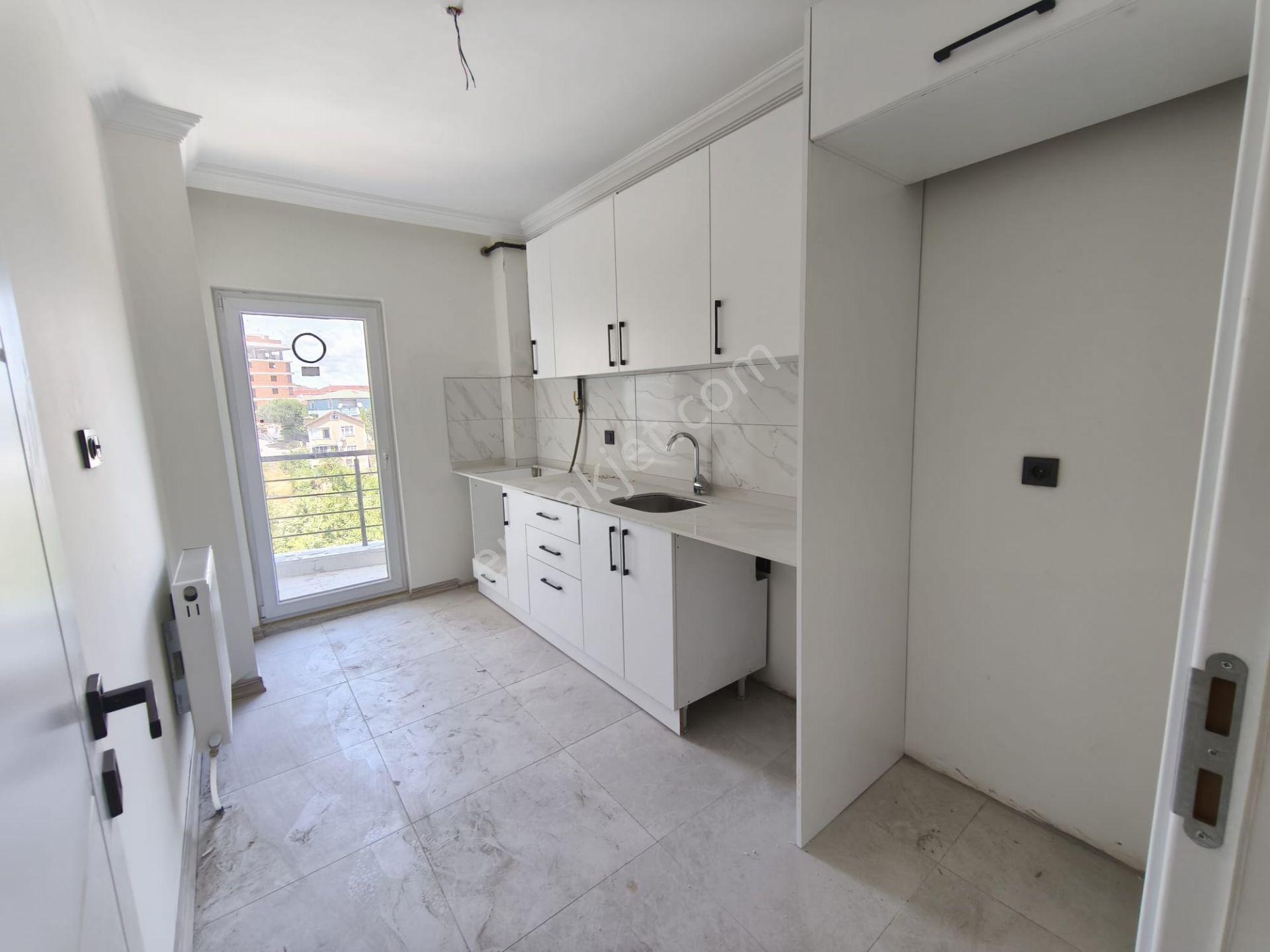 Sultanbeyli Yavuzselim Mah Gületin Yanı Kiralık 85 M.2+1 Arakat Daire - Görsel 7