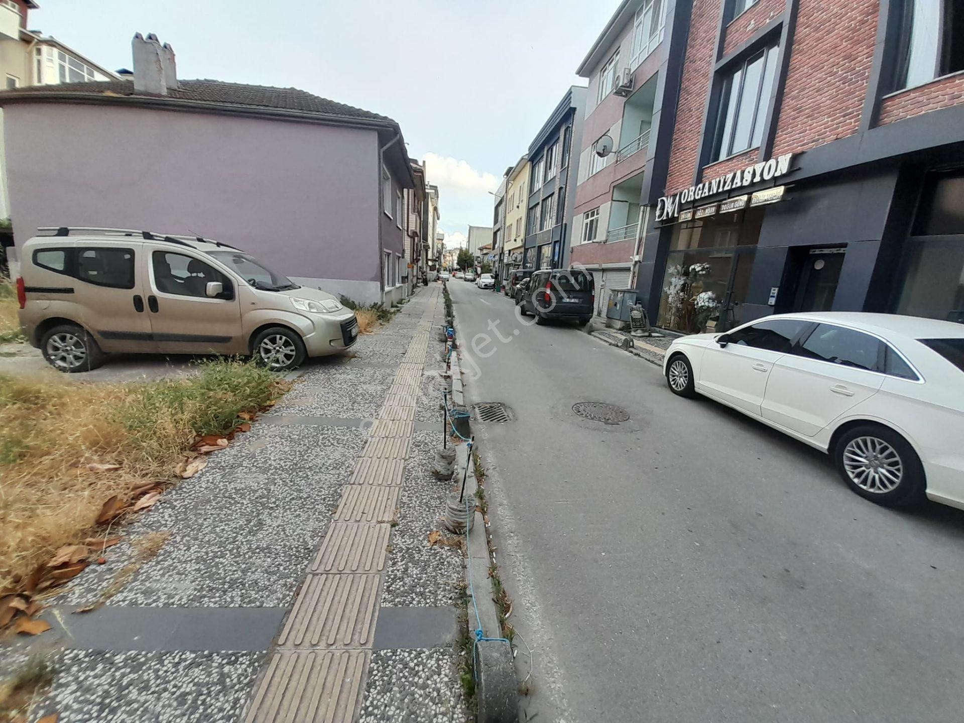 Cumhuriyet Mahallesi Satılık 2+1 Eşyalı Merkezi Daire - Görsel 23