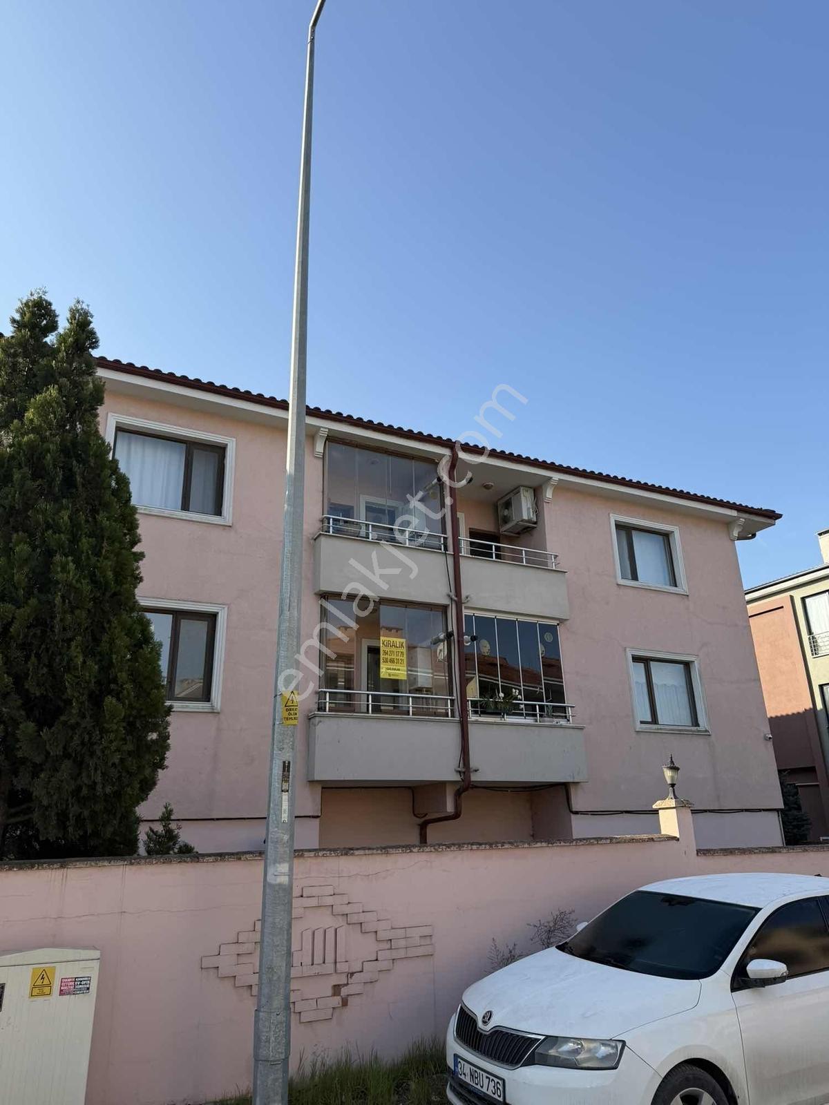 Çağ Emlak 'tan Merkez 3+1 165 M2 Ferah Daıre