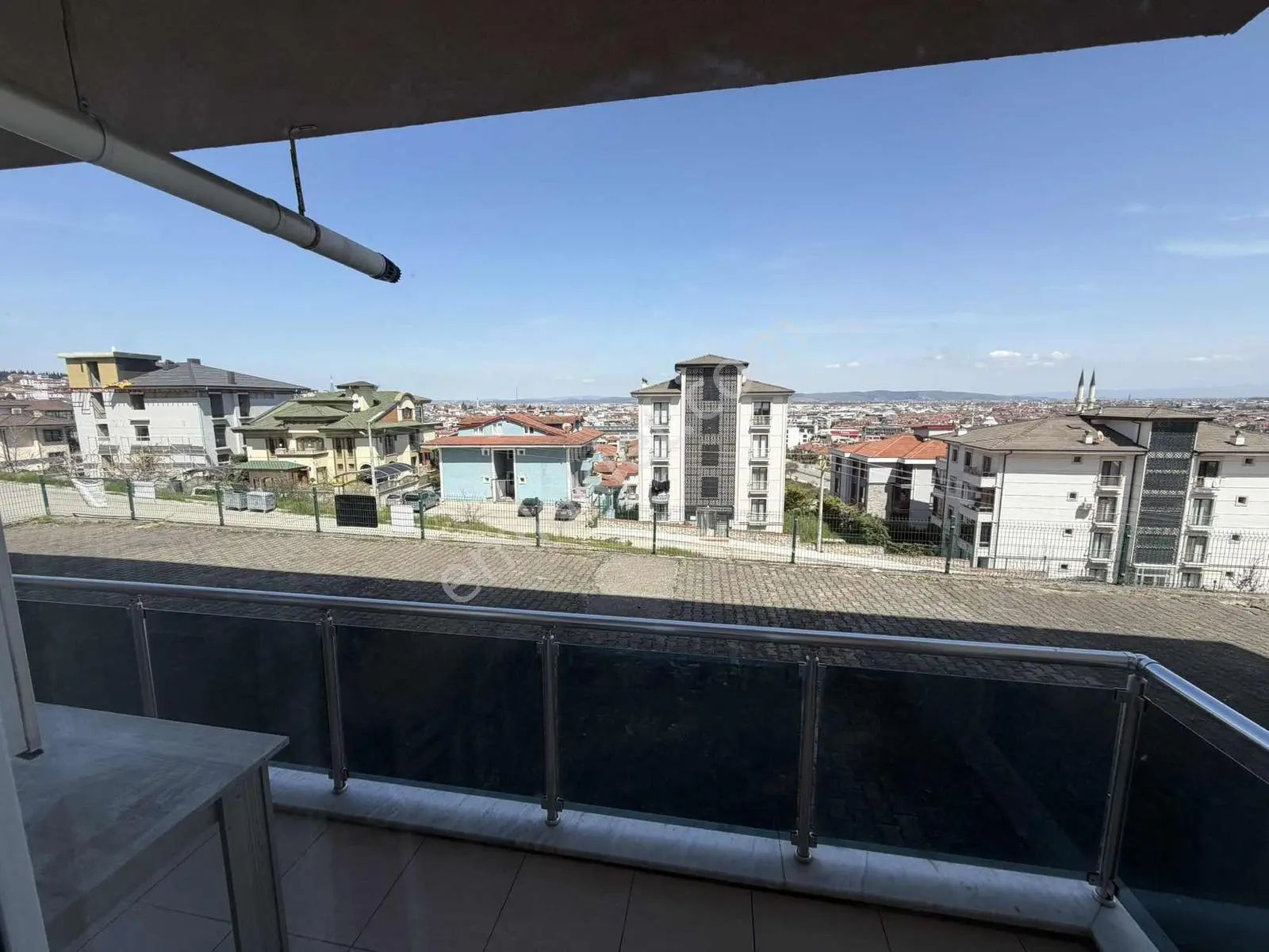 Çağ Emlak'tan Serdivan On7 Üstü Eşyalı 1+1 | Manzaralı - Görsel 3