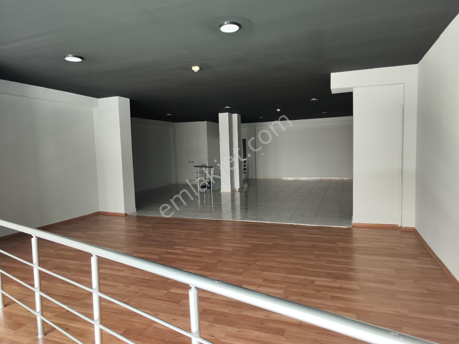 Thor'dan Kiralık Erdemli Merkez'de 340 M2 Dükkan