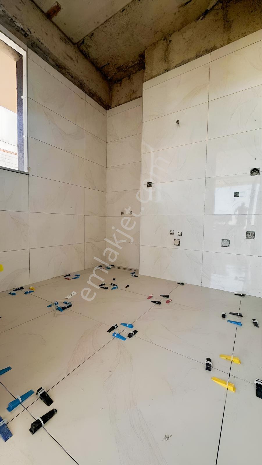 Havalimanı Yakını Özellikli Sitede 1+1 Satılık Daire - Görsel 9