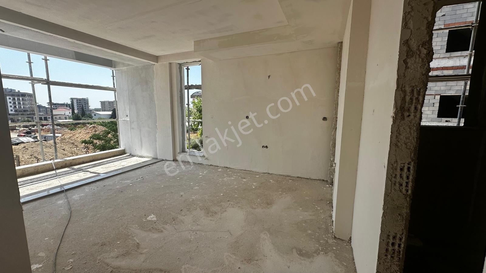 Havalimanı Yakını Özellikli Sitede 1+1 Satılık Daire - Görsel 30