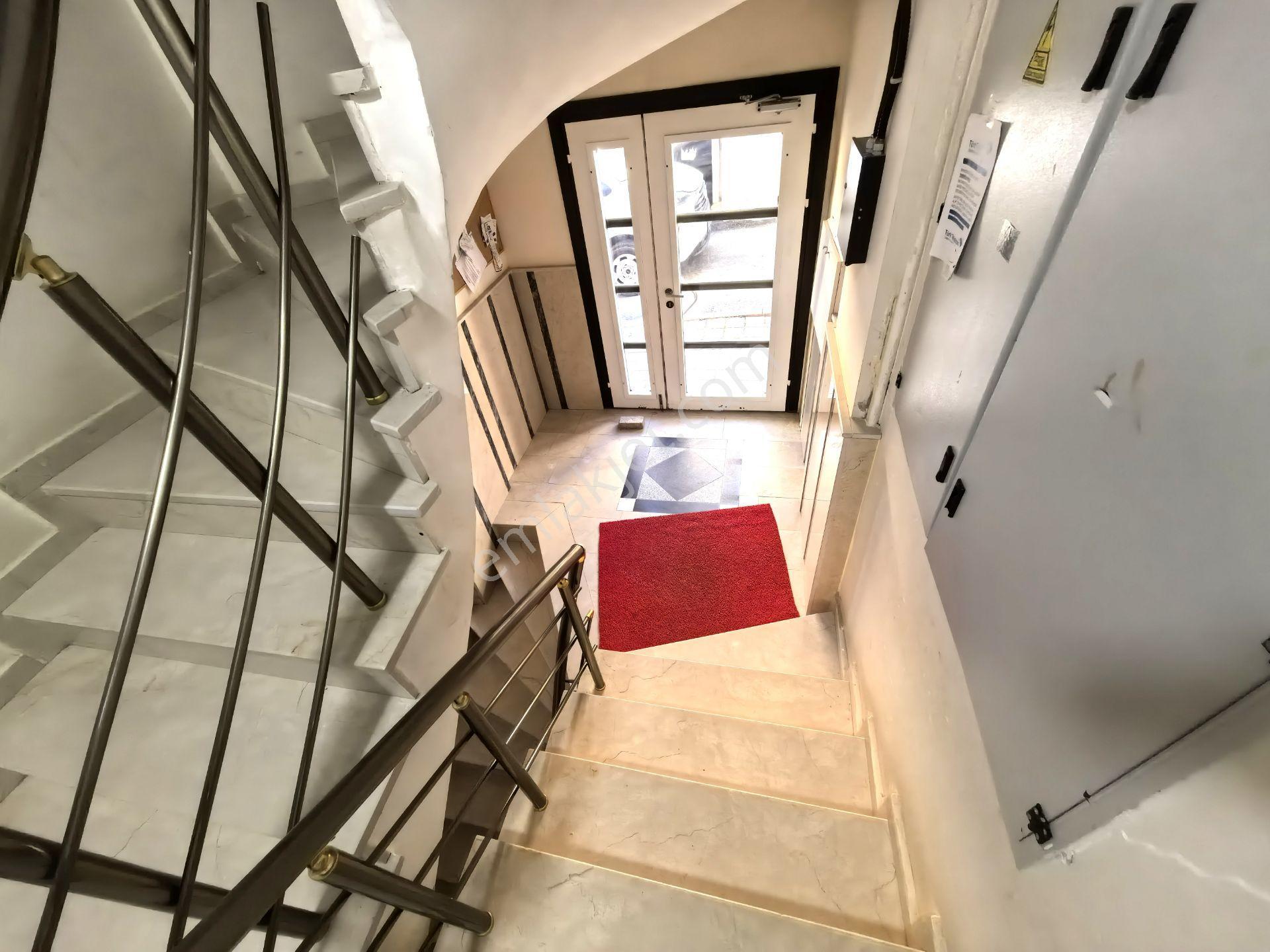 Kredi Limiti Yok. Metroya Yürüme Mesafesinde 3+1 Satılık Çatı Dubleks 130 M2 - Görsel 21