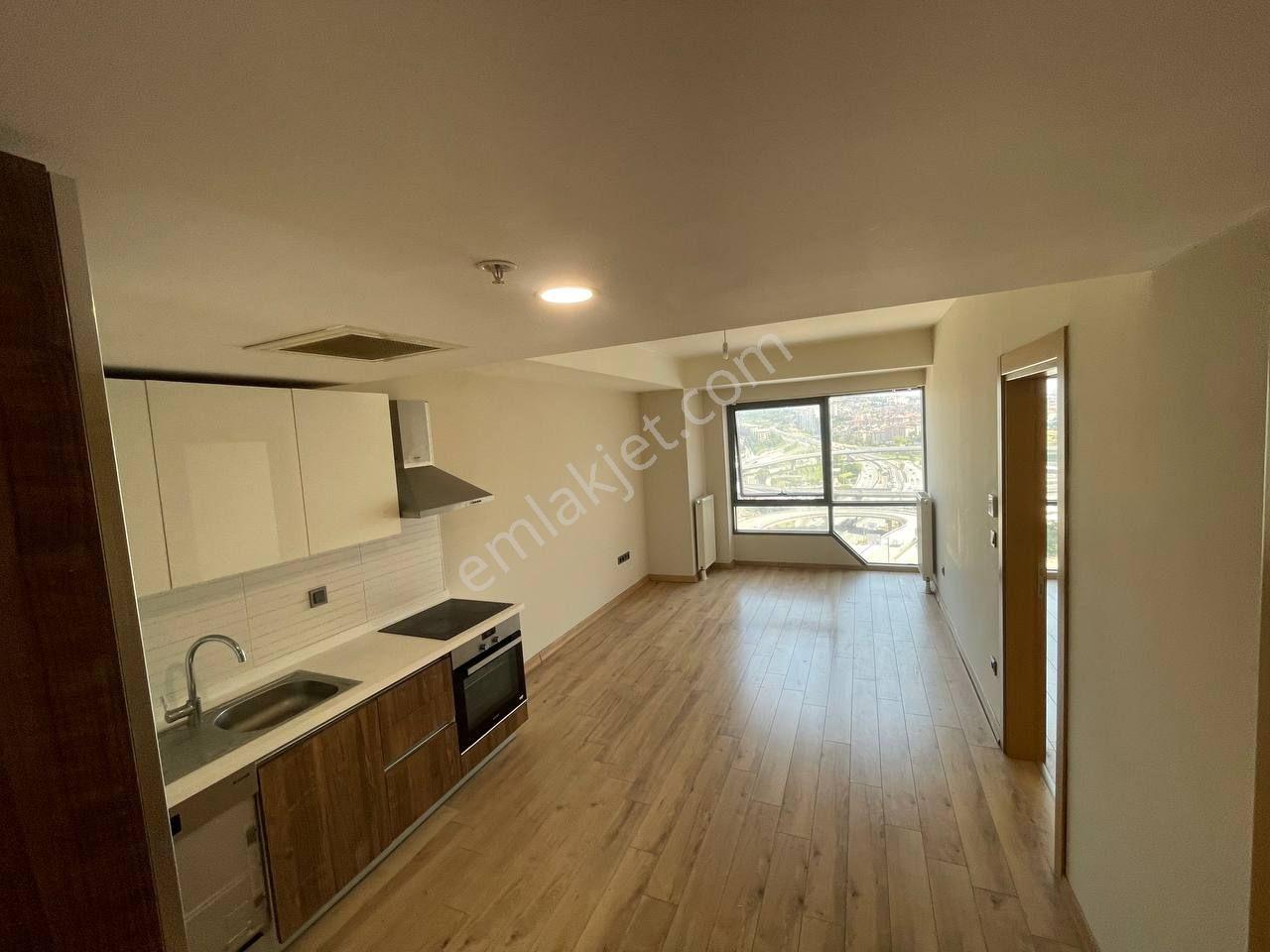 Güncel Anka Evim Kadıköy Yüksek Kat Ankastreli Kiralık 1+1 Daire - Görsel 6