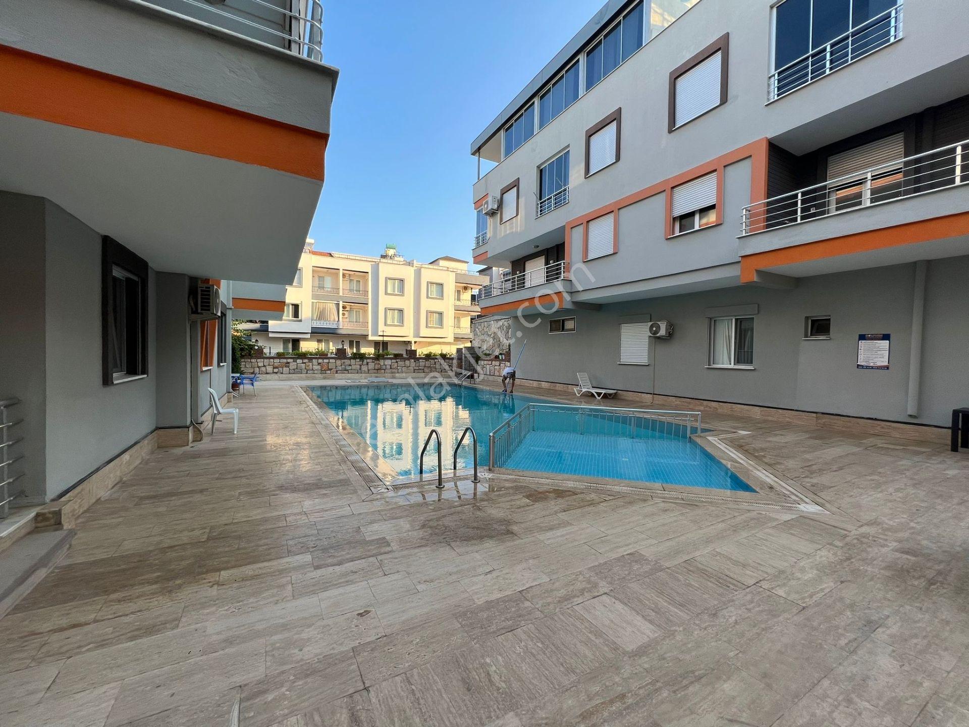 Ali Kemal Sitesi Satılık Dubleks 4+1