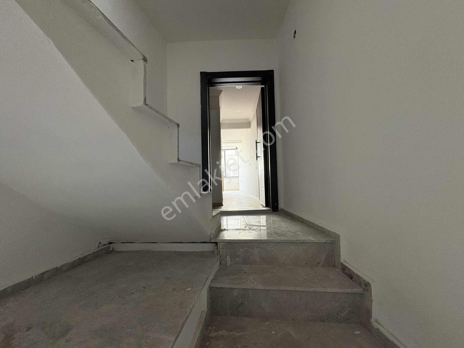 Kemerağazı Oteller Bölgesinde Site İçerinde Tripleks - Görsel 11