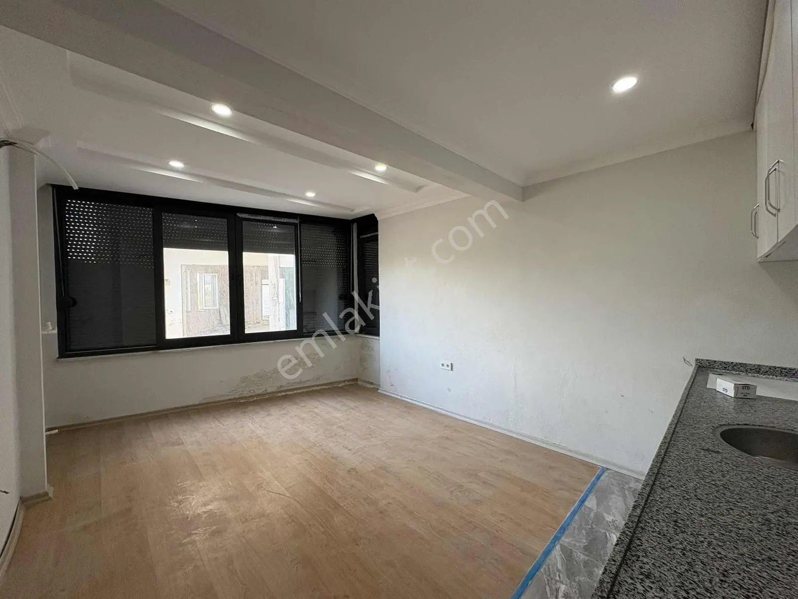Kemerağazı Oteller Bölgesinde Site İçerinde Tripleks - Görsel 5