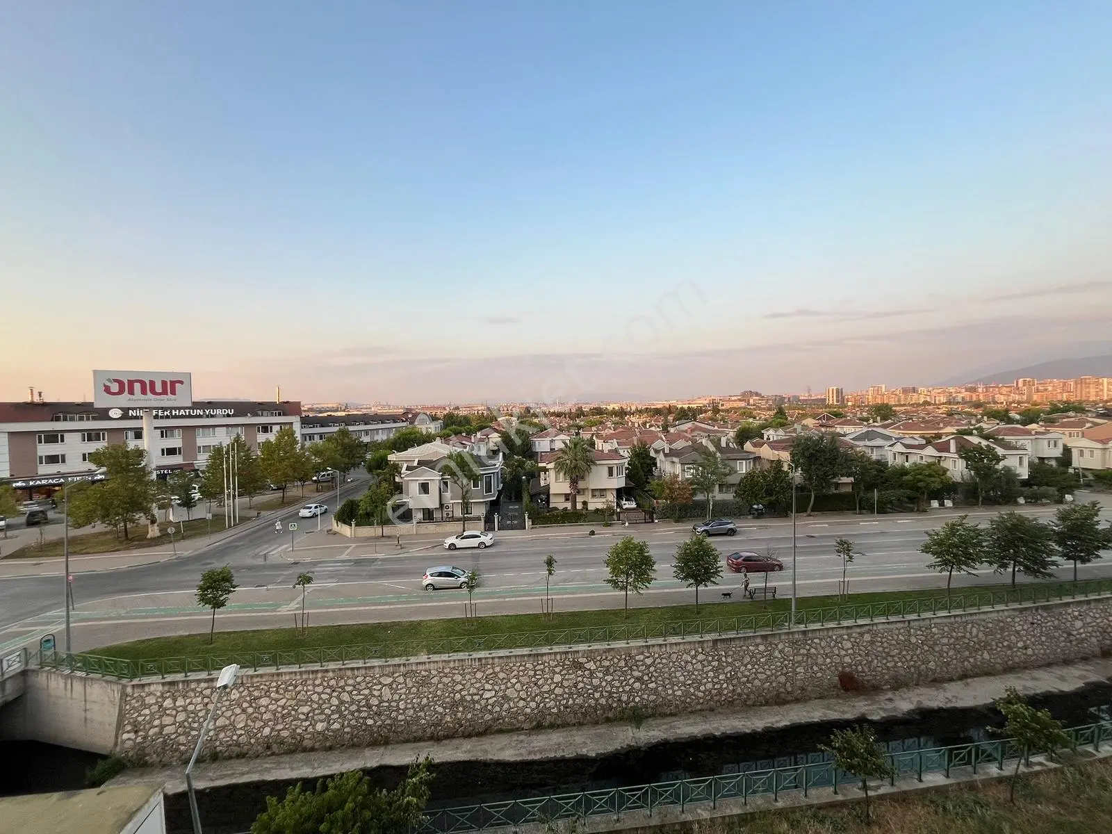 Re/max Advantage'den Altınşehir Mah Rotary İlk. Evımevim Uygun