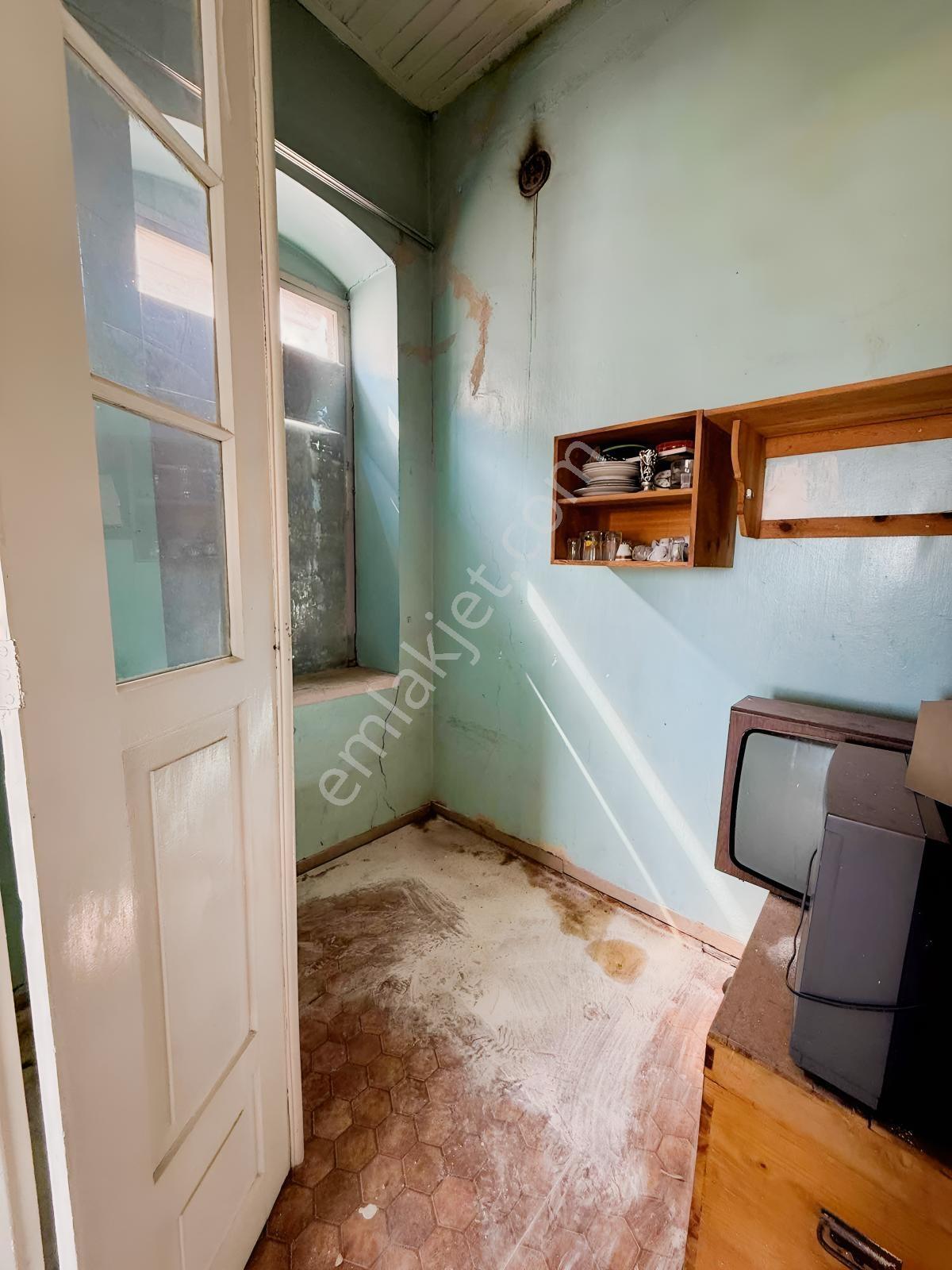Ev – Ayvalık, Namık Kemal - Görünüm 4