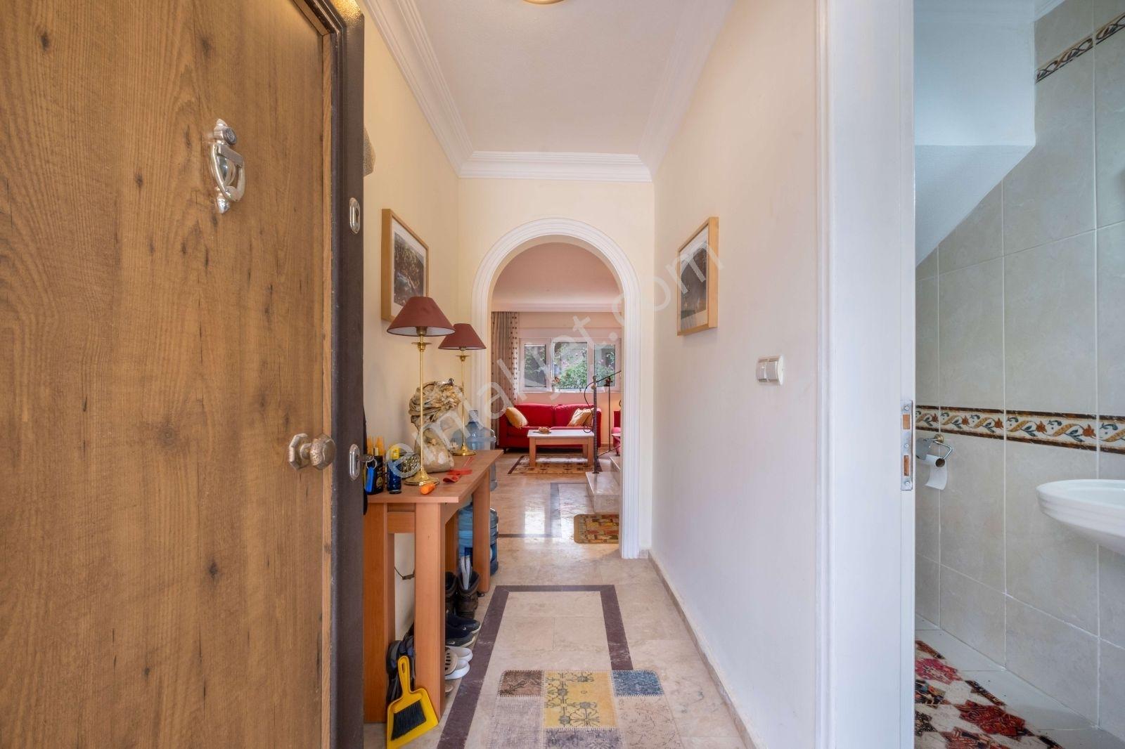 Ayten Yaşar'dan Altıntaş Onur Kent Sitesinde Satılık Villa - Görsel 30