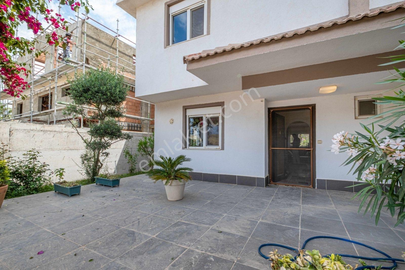 Ayten Yaşar'dan Altıntaş Onur Kent Sitesinde Satılık Villa - Görsel 12