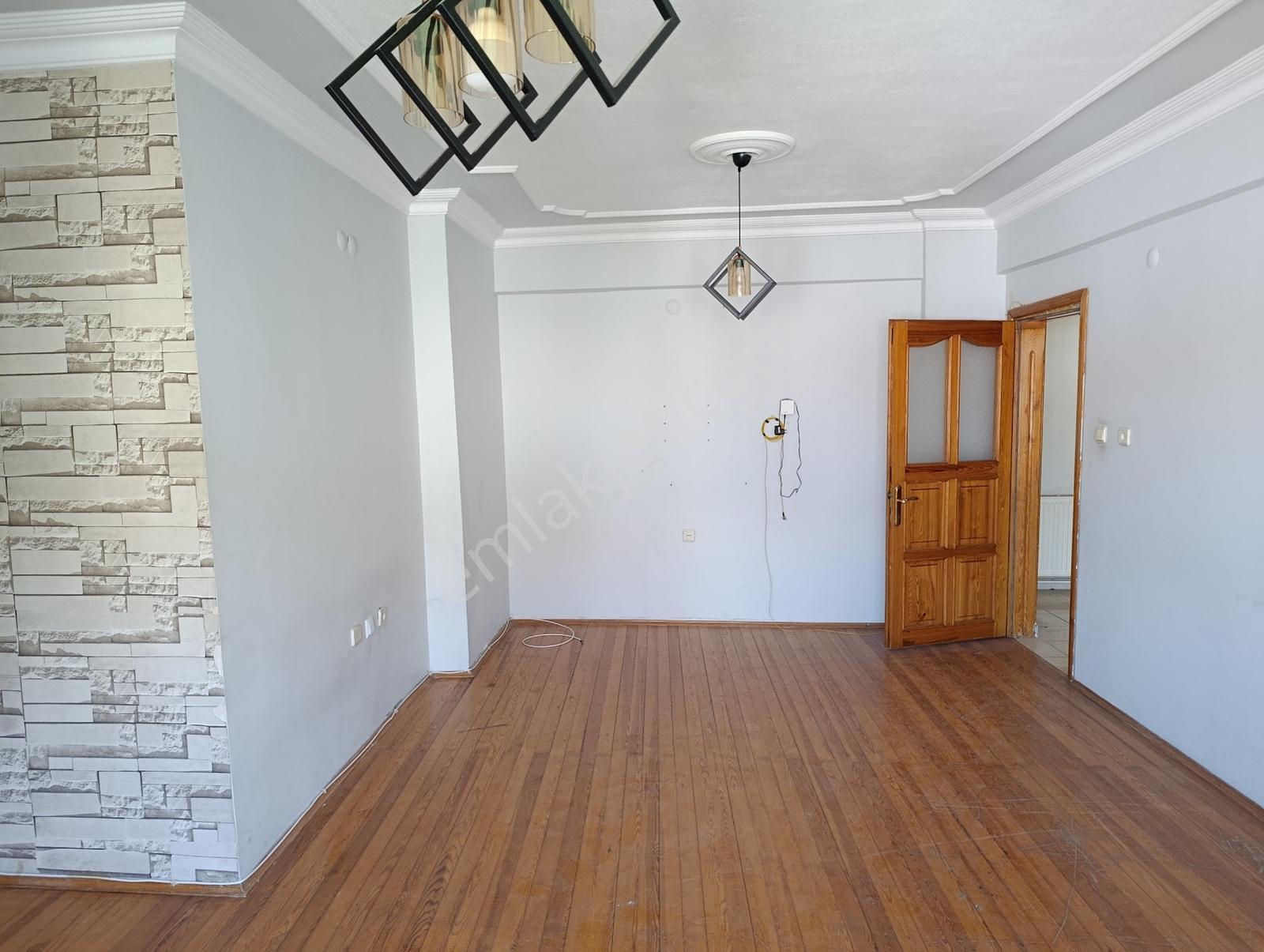 Kariyer'den 3+1 120m2 Arakat Doğa Manzaralı Daire Kiralık - Görsel 2