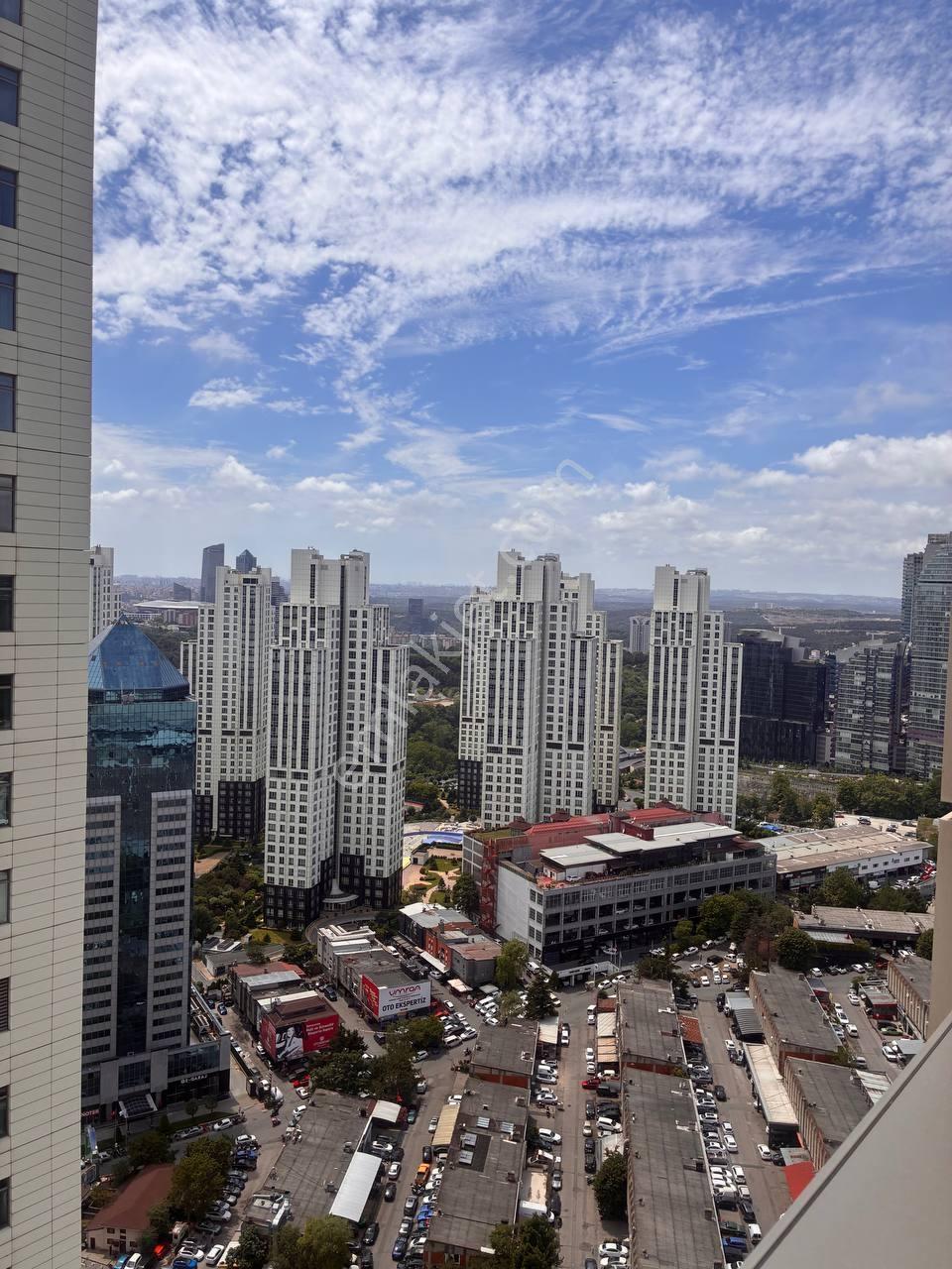 Maslak 42'de Şehir Manzaralı | Lüks 1+1 Kiralık Daire - Görsel 27