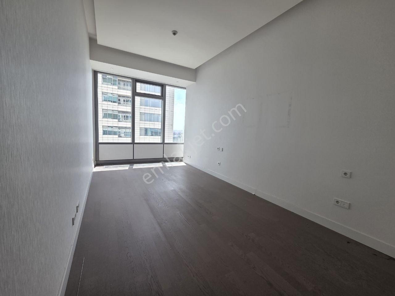 Maslak 42'de Şehir Manzaralı | Lüks 1+1 Kiralık Daire - Görsel 8