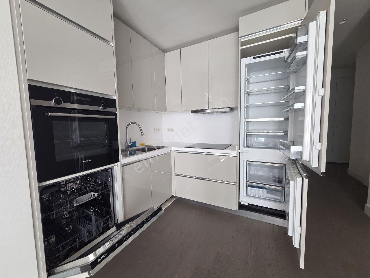 Maslak 42'de Şehir Manzaralı | Lüks 1+1 Kiralık Daire - Görsel 13