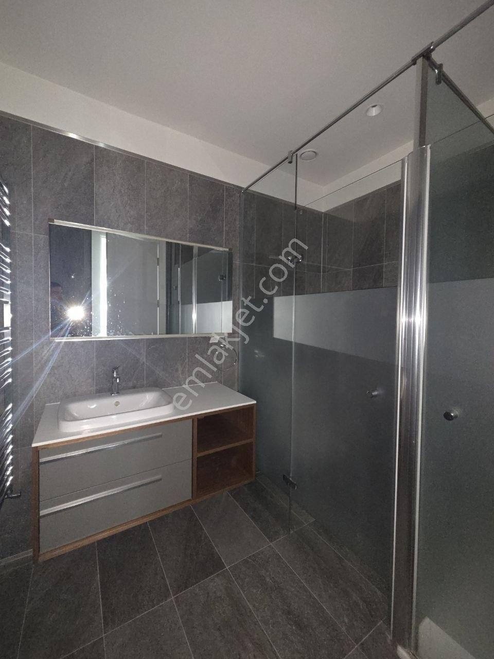 Maslak 42'de Şehir Manzaralı | Lüks 1+1 Kiralık Daire - Görsel 24