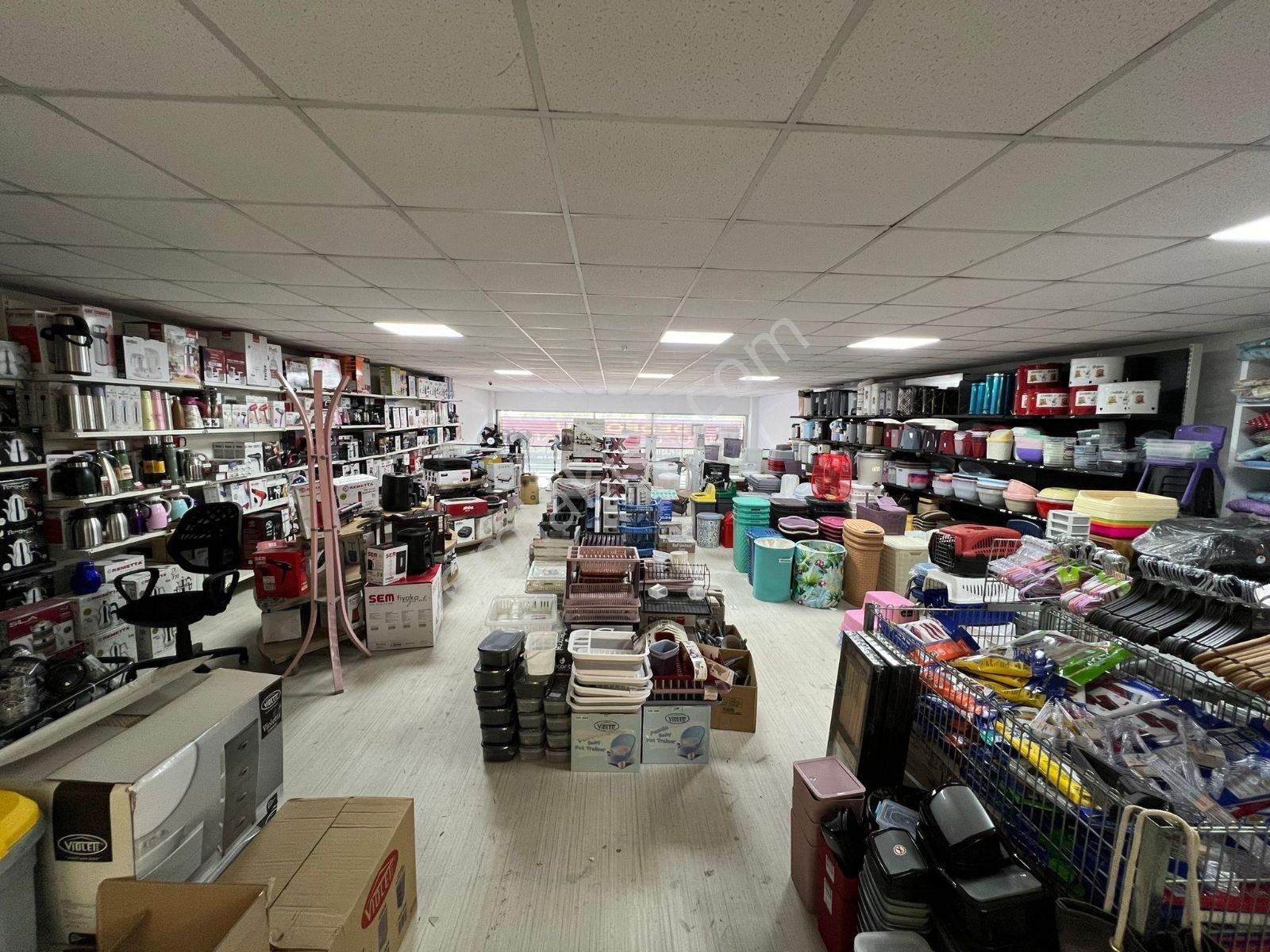Cadde Üstü 700 M²alış Veriş Merkezi - Görsel 2
