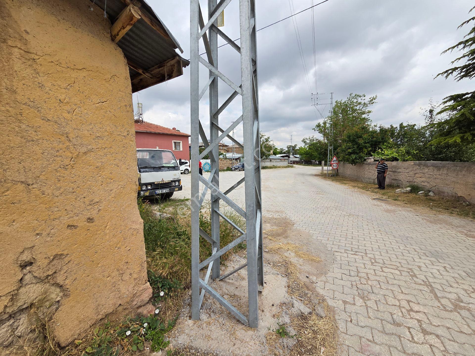 Bayat Mah. Elektrik Suyu Olan Harabe Müstakil Ev - Görsel 3