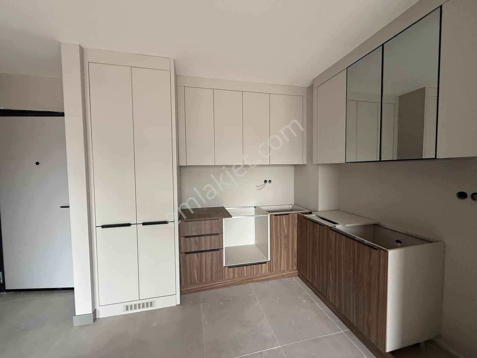 Altıntaş Ta Lüks Site De Geniş 1+1 Daire - Görsel 9